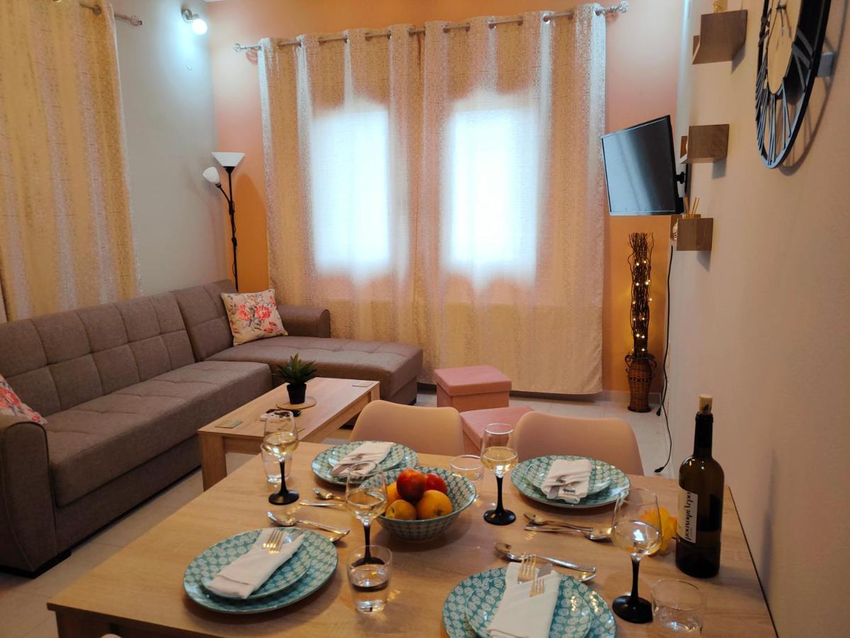 Makrirrákhi Philoxenia Guest House מראה חיצוני תמונה