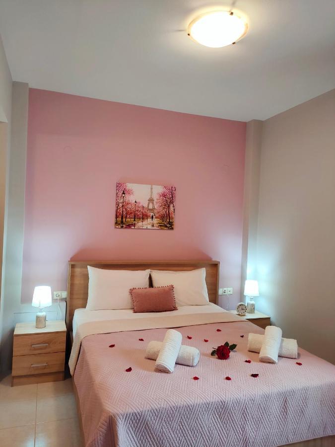 Makrirrákhi Philoxenia Guest House מראה חיצוני תמונה