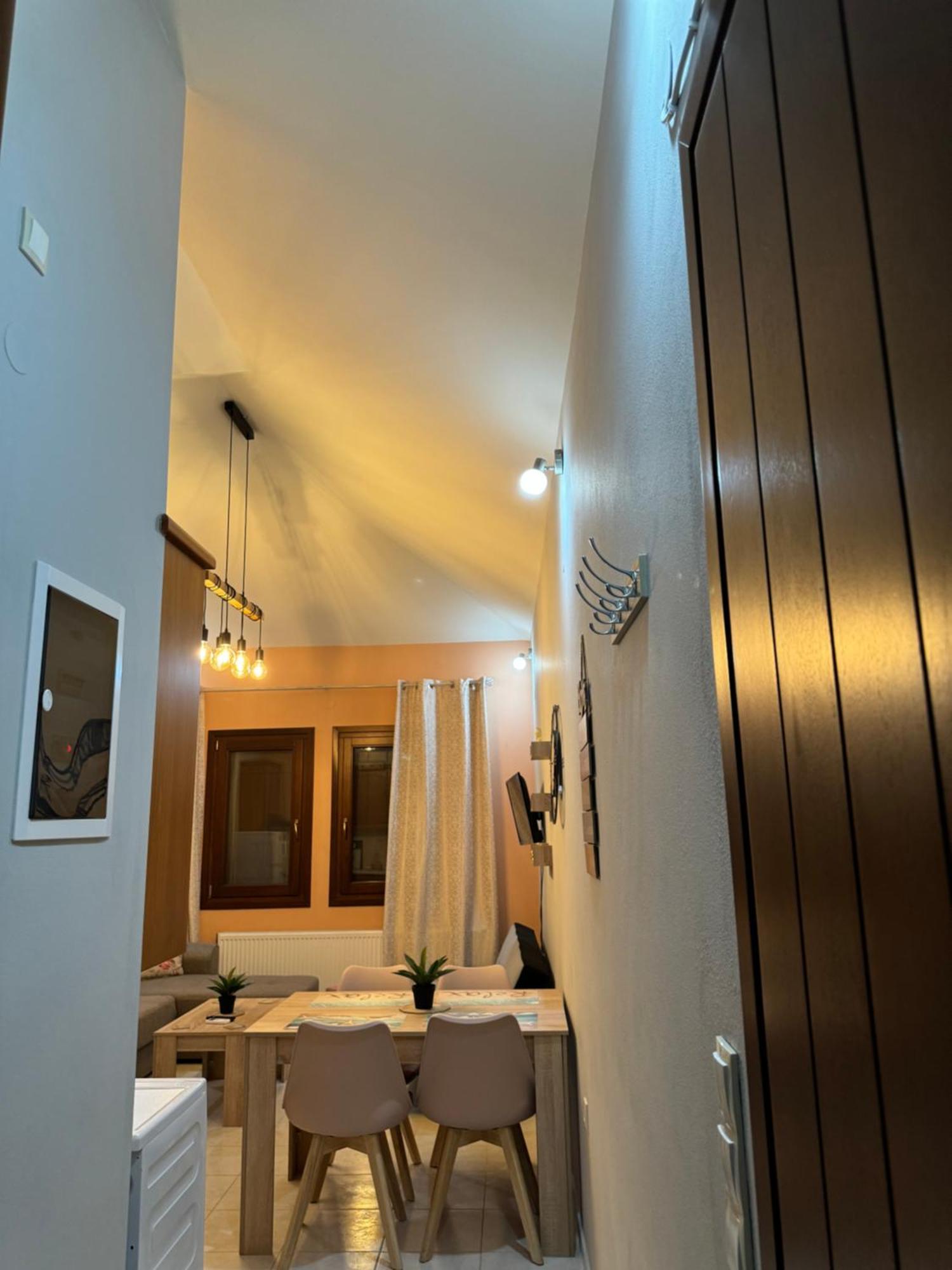 Makrirrákhi Philoxenia Guest House מראה חיצוני תמונה