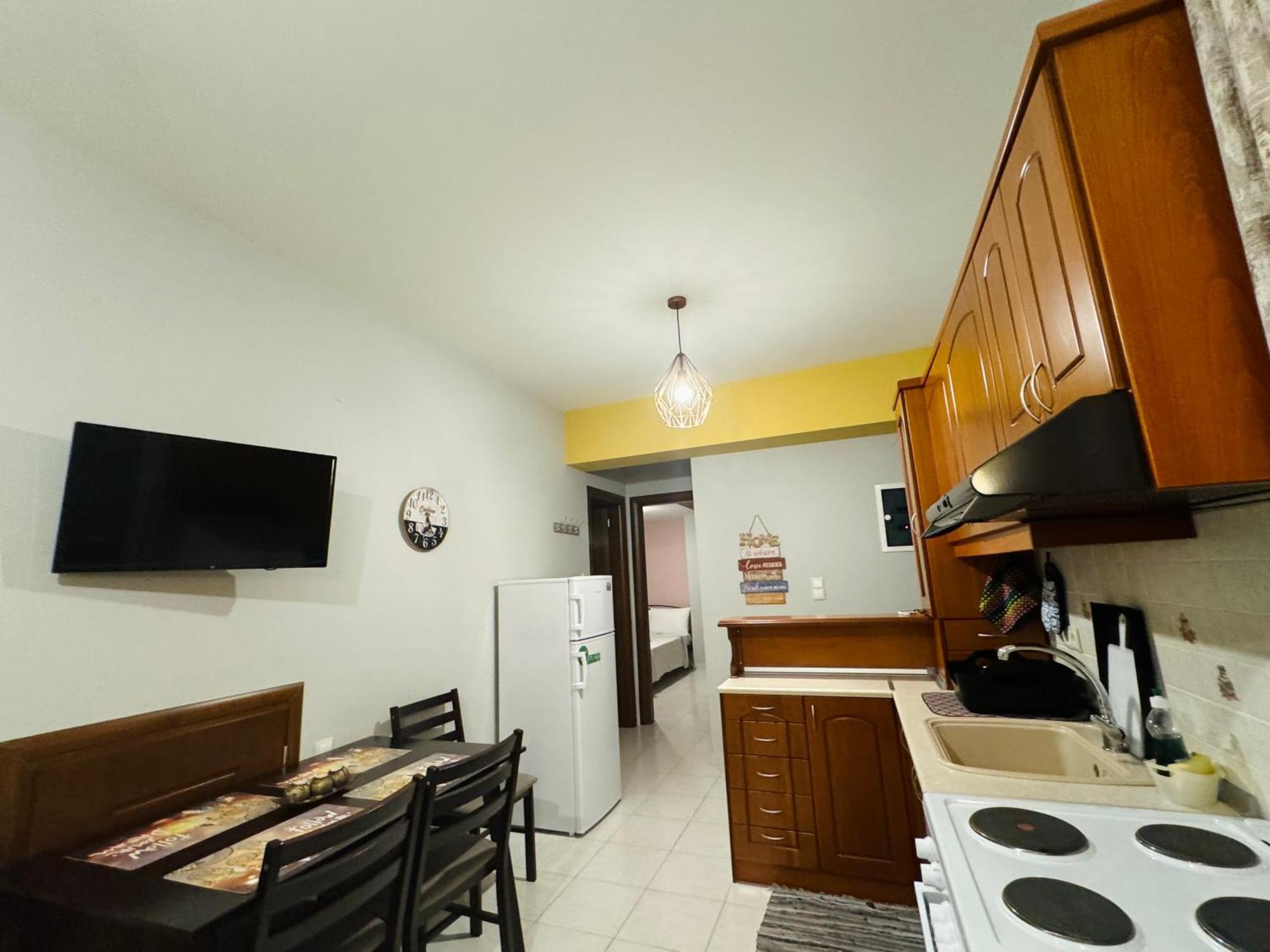 Makrirrákhi Philoxenia Guest House מראה חיצוני תמונה